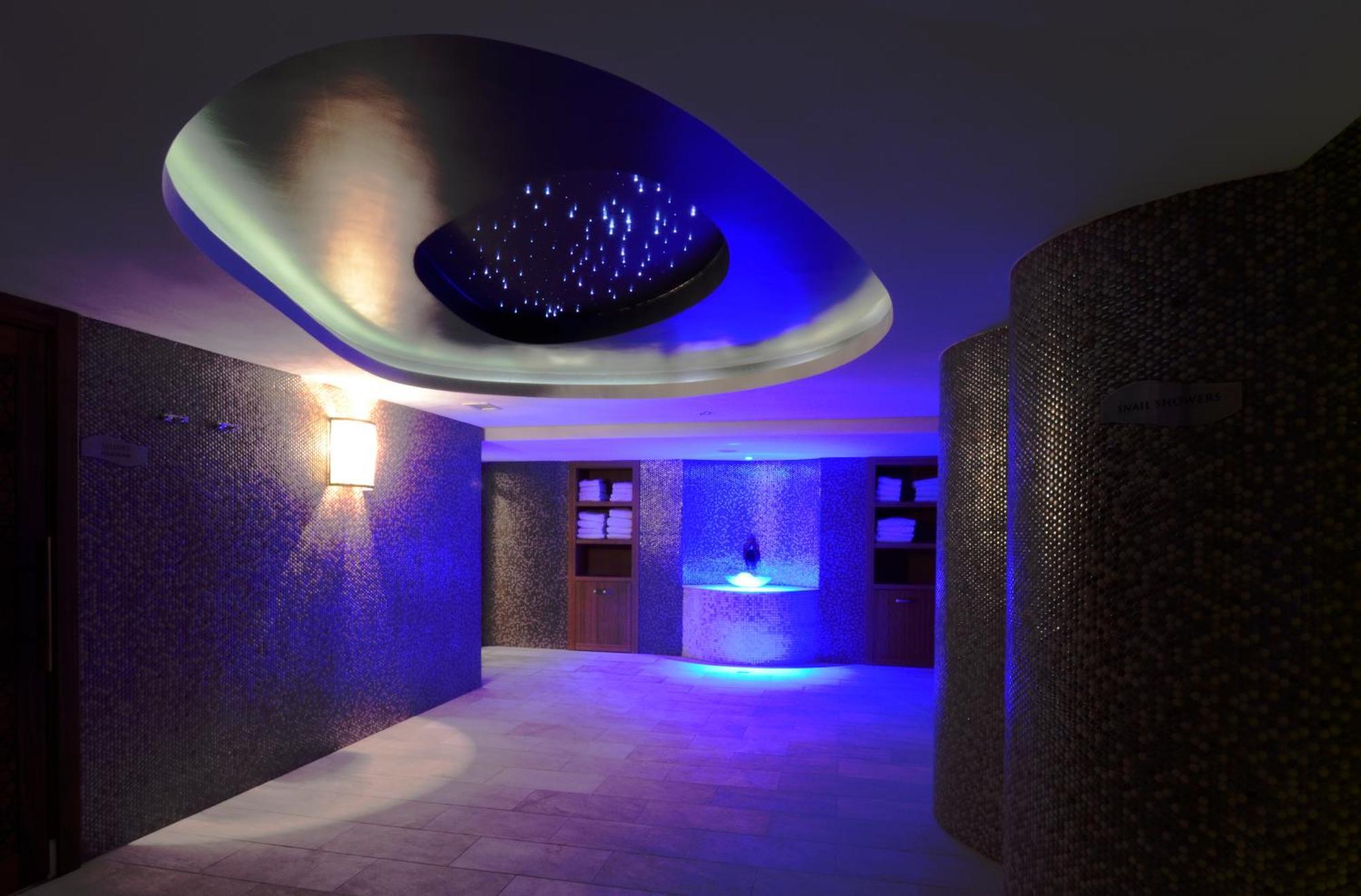Miracle Istanbul Asia Airport Hotel & Spa Exteriér fotografie The spa at The Landmark
