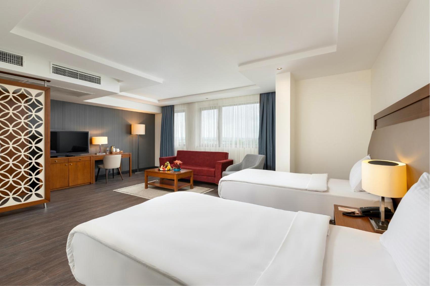 Miracle Istanbul Asia Airport Hotel & Spa Exteriér fotografie Suite