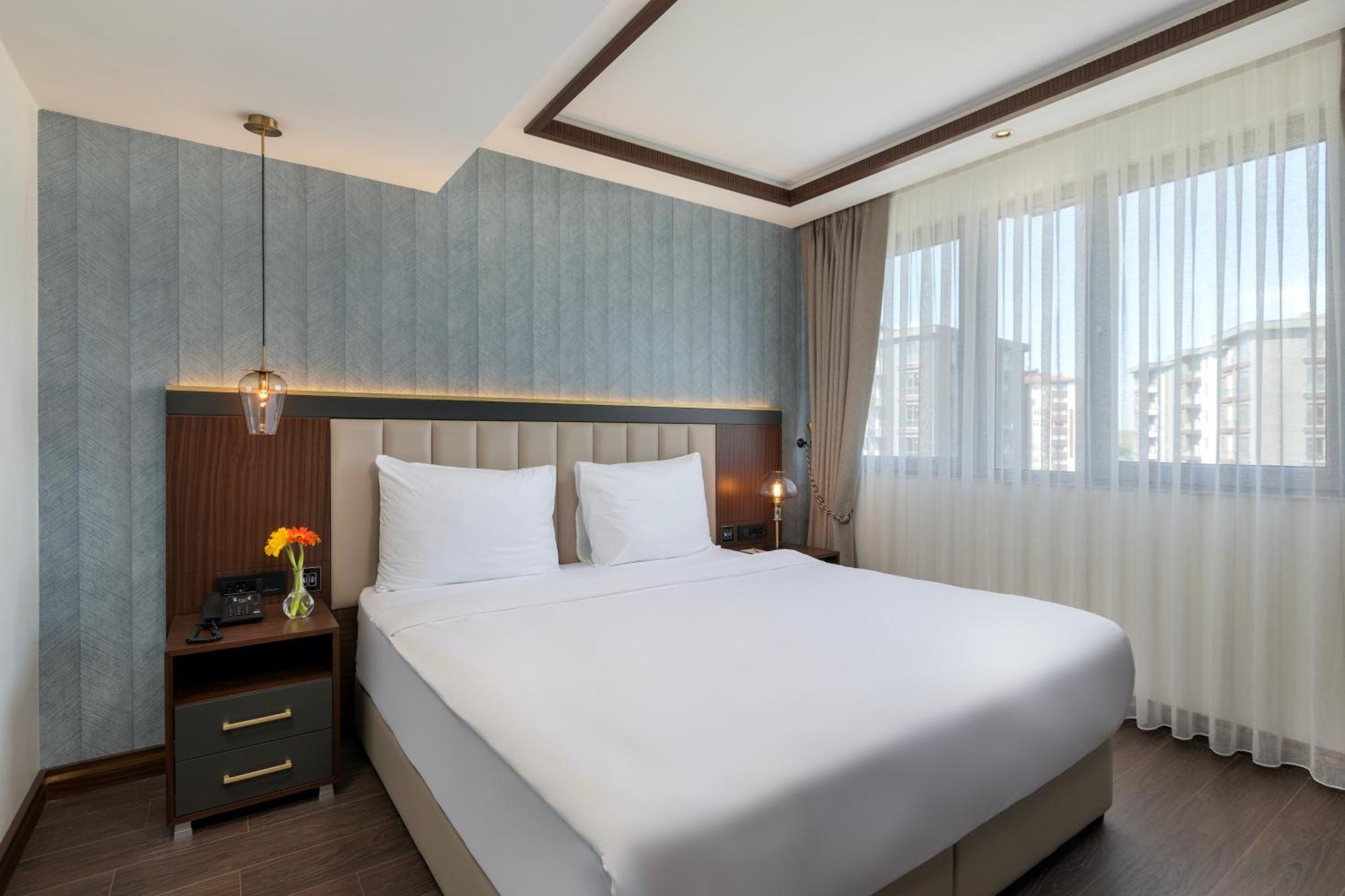 Miracle Istanbul Asia Airport Hotel & Spa Exteriér fotografie A bedroom at the hotel