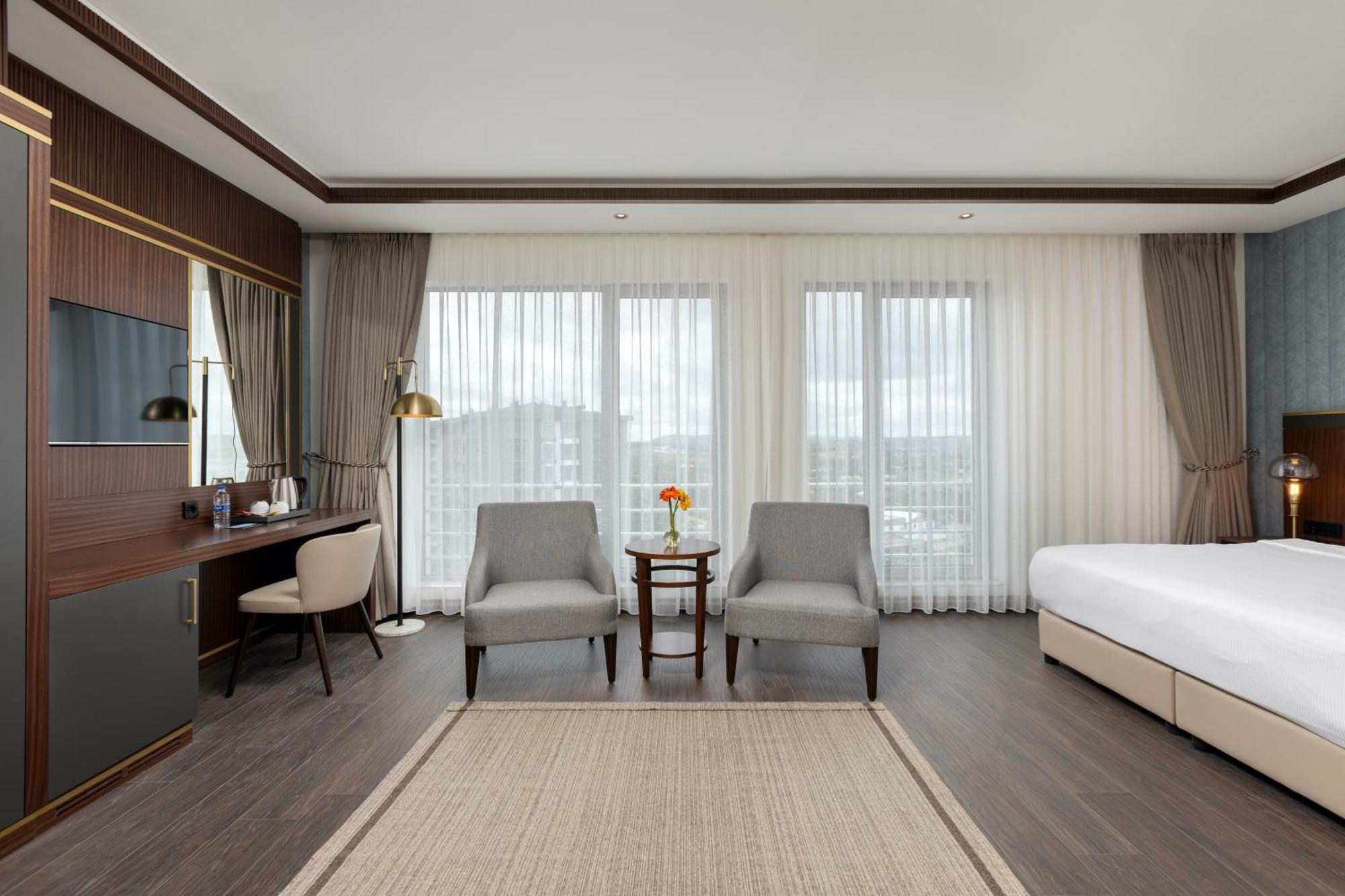 Miracle Istanbul Asia Airport Hotel & Spa Exteriér fotografie Deluxe Suite